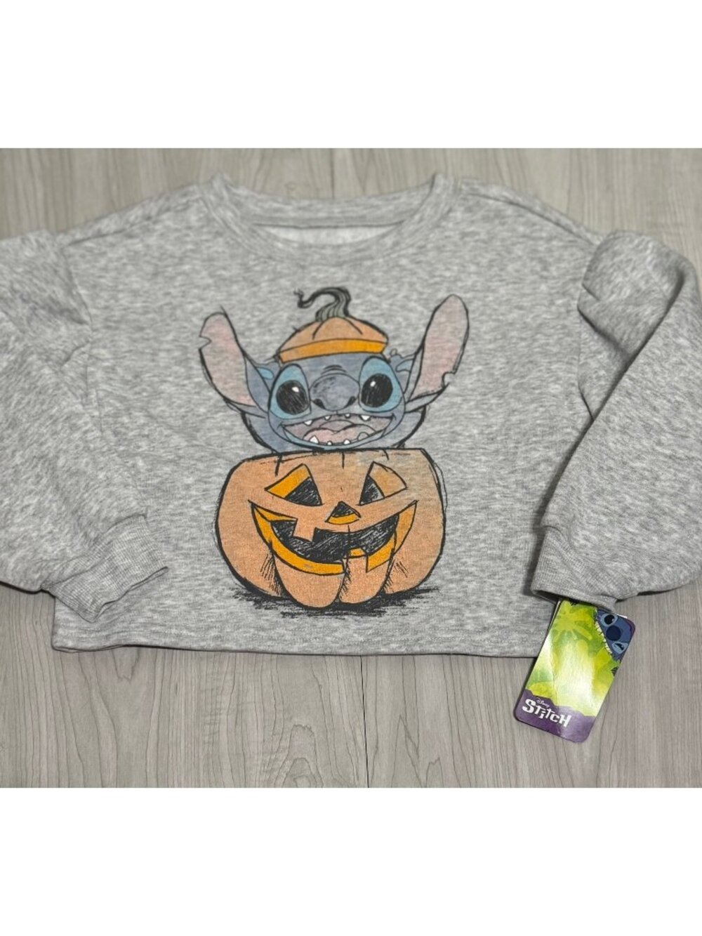 Disney Stitch girls 4 Halloween sweatshirt NWT pumpkin Jack O'Lantern cropped